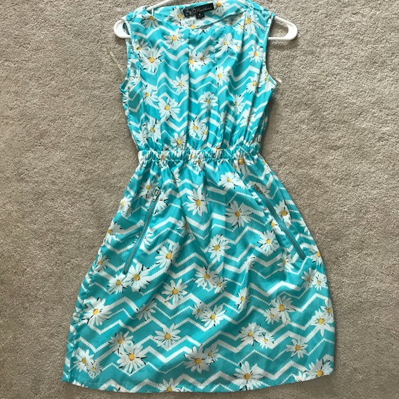 Blue flower dress - Picture 1 of 2